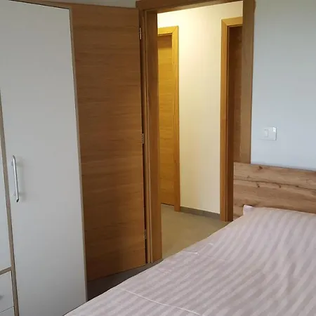 Melius Apartment *